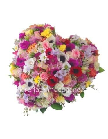 Cuore di fiori assortiti primaverili small