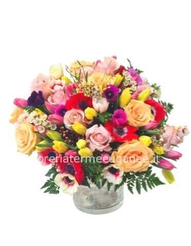 Bouquet assortito di fiori freschi colorati. » Fiori a Torreglia e